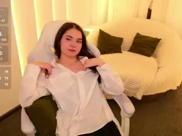 Chaturbate Live Sex Cam of sindell_cryell