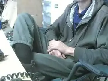 Chaturbate Nude Webcam of 03oldskoolatgm