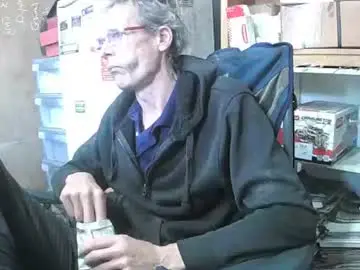 Chaturbate Sex Cam of 03oldskoolatgm