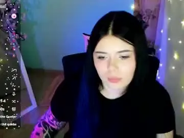 Chaturbate Free Porn Cam of naomivibes