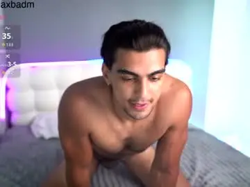 Chaturbate Live Sex Cam of madmaxbad