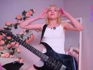 Chaturbate Sex Cam of wow_angel