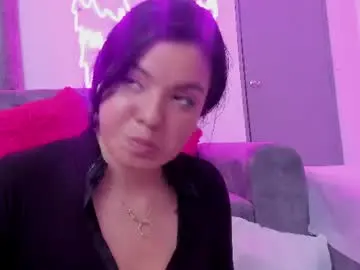 Chaturbate Watch Live Sex Cams of evelin__thompsson