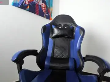 Chaturbate Free Live Porn of yiyo10_