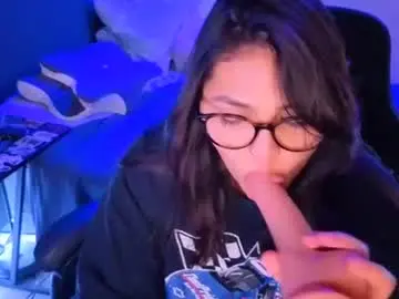 Chaturbate Sex Cam of miacanela_xo