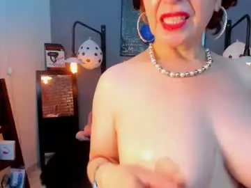 Chaturbate Nude Webcam of pamela_mature41