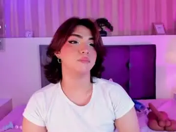 Chaturbate Live Sex Cam of creamy_angelo