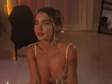 Chaturbate Live Sex Cam of jseductiveart