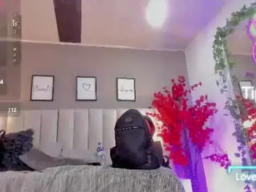 Chaturbate Live Sex of kiara_kismet9