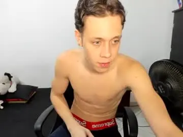 Chaturbate Free Live Porn of santiceballo