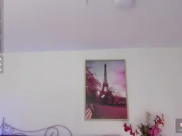 Chaturbate Live Sex Cam of cristie_ortiz