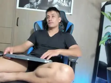 Chaturbate Live Sex of dorman_boy
