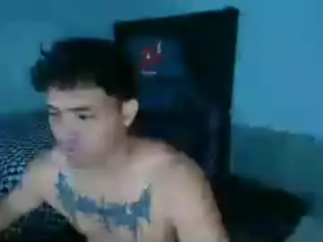 Chaturbate Live Sex Cam of lei_77