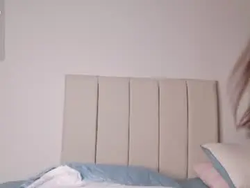 Chaturbate Adult Video Chat of little_caro13