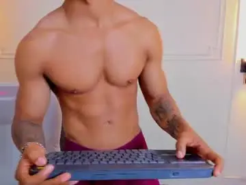 Chaturbate Private Sex Chat of paradise_boy_s