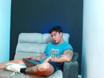 Chaturbate Adult Webcam of justinfuller_31