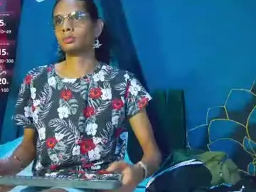 Chaturbate Live Sex of maxi_max0