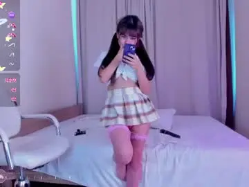 Chaturbate Live Sex of moonlight8_
