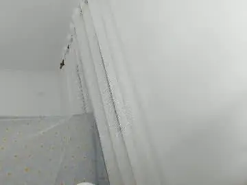 Chaturbate Live Sex Cam of ehotlovea