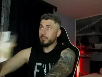 Chaturbate Live Sex Cam of andysoul340