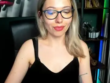 Chaturbate Adult Video Chat of heidi_pleasure