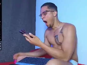 Chaturbate Live Porn of roy_barney