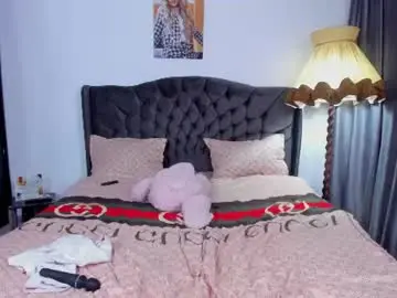 Chaturbate Free Live Porn of golddivine00