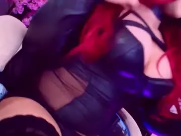 Chaturbate Live Sex Cam of lizagothdoll
