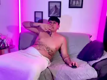 Chaturbate Live Sex Cam of sol_and_andy