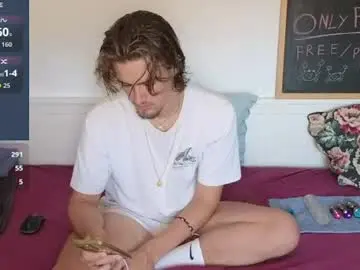 Chaturbate Best live sex cam show of alex83530