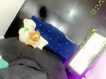 Chaturbate Sex Cam of camila_vasquez_