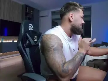 Chaturbate Sex Cam of enrikoblue