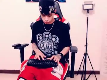 Chaturbate Best live sex cam show of indomitablebeast