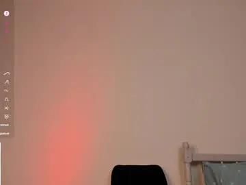 Chaturbate Live Sex Cam of tyty_pupu