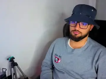 Chaturbate Live Porn of ernesto_rodriguez_82