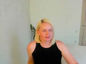 Chaturbate Live Sex Cam of alicee__grace
