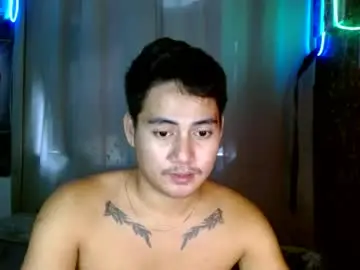 Chaturbate Live Sex Cam of goodcaresweetboy