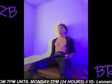 Chaturbate Watch Live Sex Cams of james1lee_
