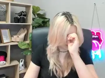 Chaturbate Free Live Porn of lilysweetxo