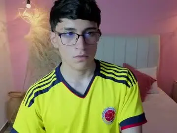 Chaturbate Live Sex of ryan_valentino