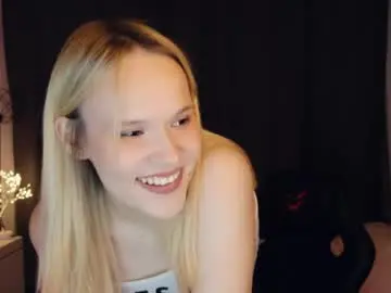 Chaturbate Best live sex cam show of thehousemaid1