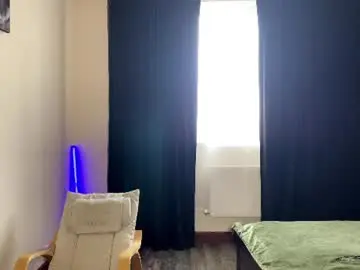 Chaturbate Live Sex Cam of marc105100