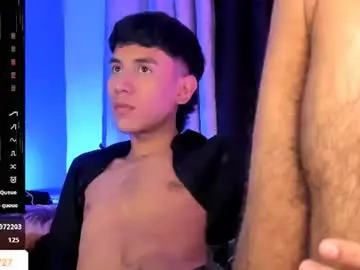 Chaturbate Live Porn of damien_howard