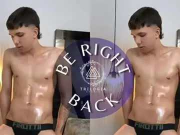 Chaturbate Live Sex of andy_miller5
