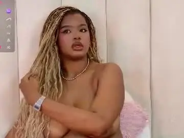 Chaturbate Sex Cam of ela_ebony_
