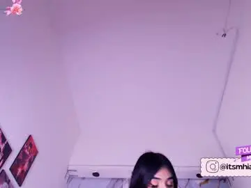 Chaturbate Live Sex Cam of mhia_kate