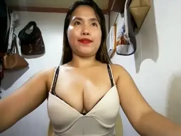 Chaturbate Watch Live Sex Cams of sweetie_trishiaxx