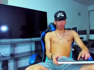 Chaturbate Free Porn Cam of lyam_russo