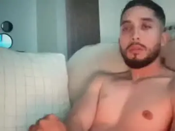 Chaturbate Live Sex Cam of papicubano_guapo23cm