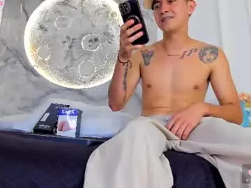 Chaturbate Live Sex of diamondss_1